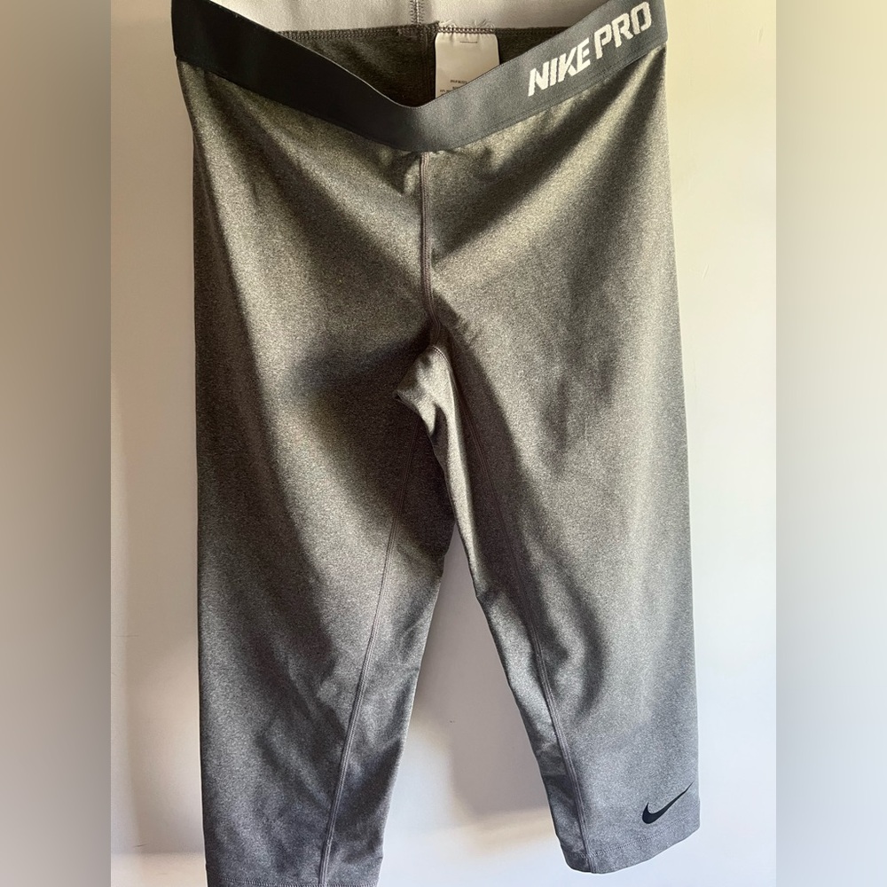Nike pro leggings